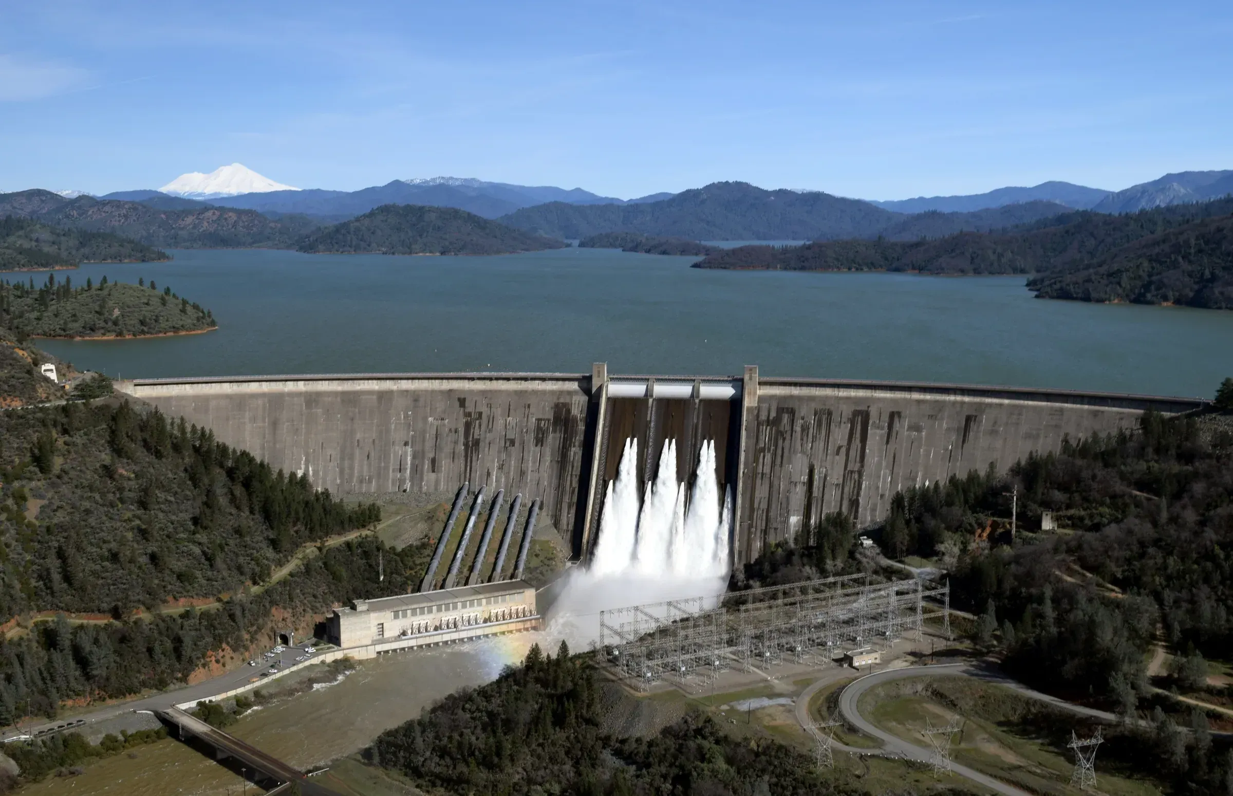 Water released from Shasta Dam, 2017
